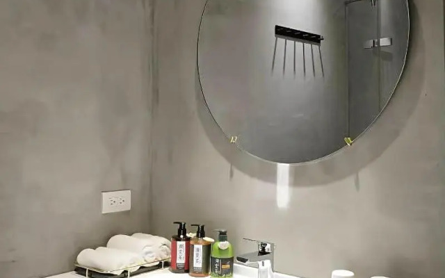 Small Hotel