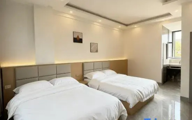 Xinyue Homestay (Culture Sports Park)