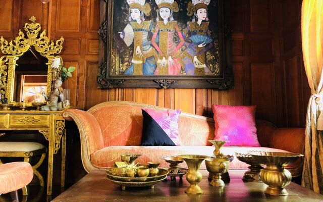 Royal Thai Villas