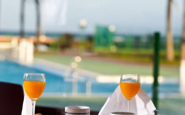 Evenia Zoraida Garden