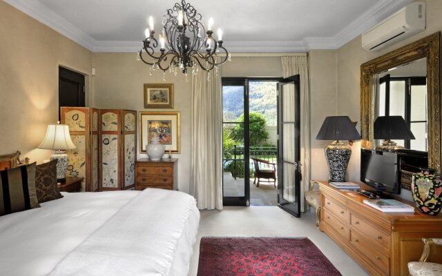 21 Roux Street Guesthouse