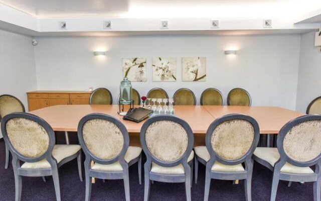 Muza Hotel