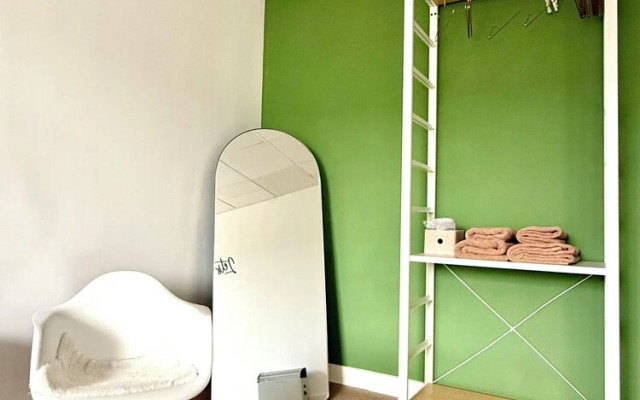 Spacious duplex in the center