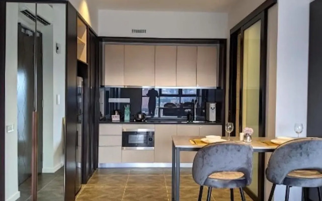 Mana-Mana Suites at Scarletz KLCC