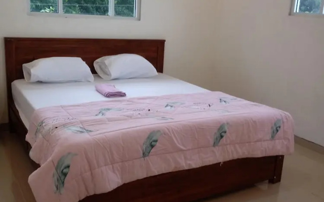Ubud suites batuan