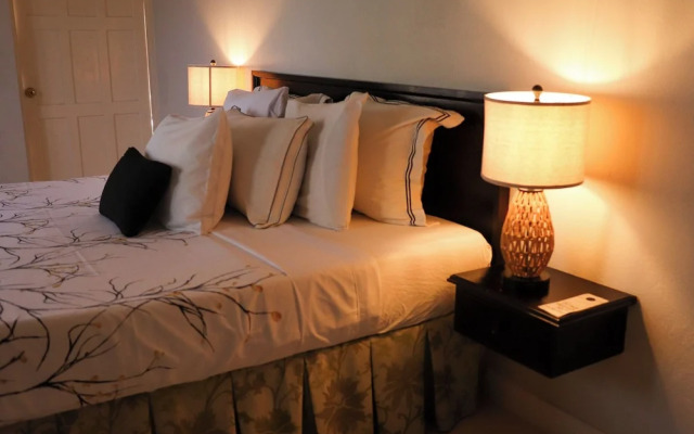 Paradise On The Rocks Hotel