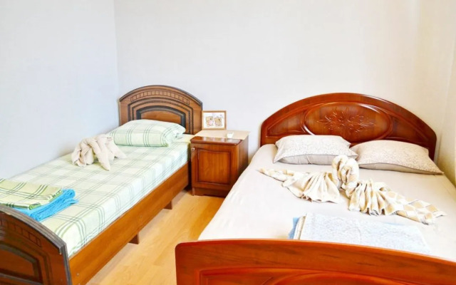 Guest house (Гест Хаус) на Фермерской