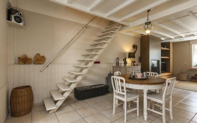 Vintage Villa in Knokke-Heist near Beach