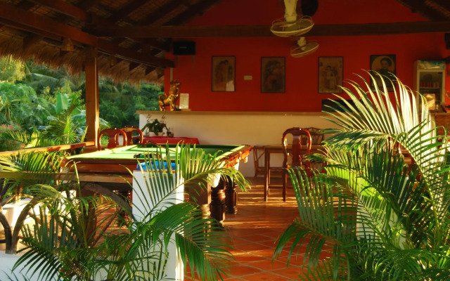 Q Bungalows