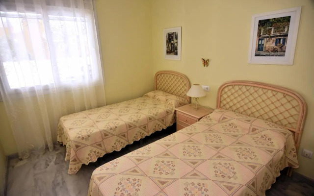 Rodeo Apartments