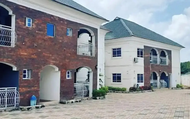 Pioneer Luxury Apartment