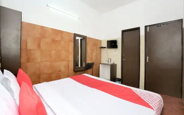 The Red Hotel