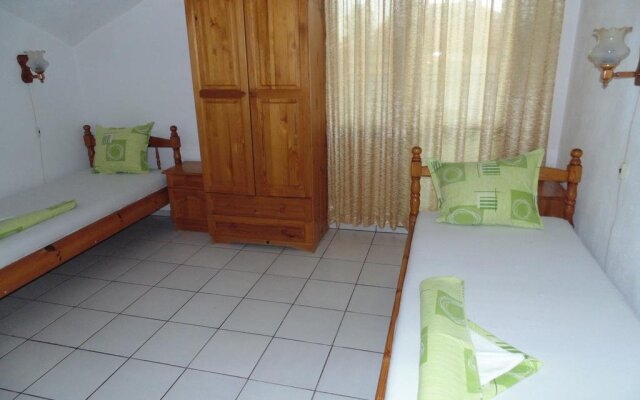 Topalovi Guest House