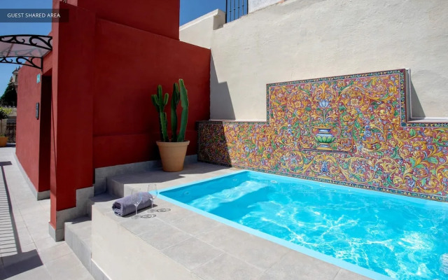 Exclusive Apartment in Seville.plaza del Museo 001
