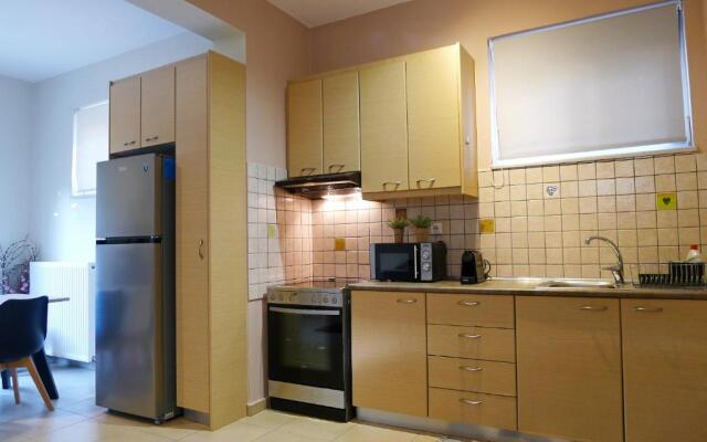 Maria & Manos Guest House, Agios Onoufrios beach