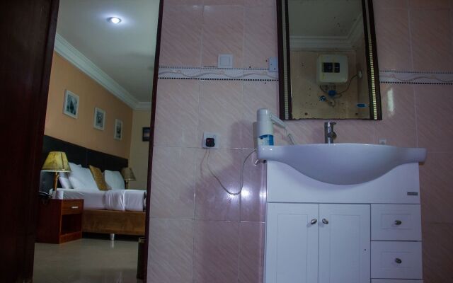 Chaka Resort