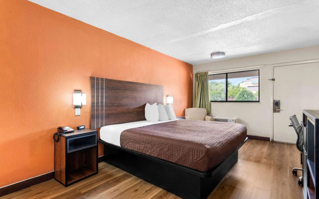 Motel 6 Charlotte NC Airport