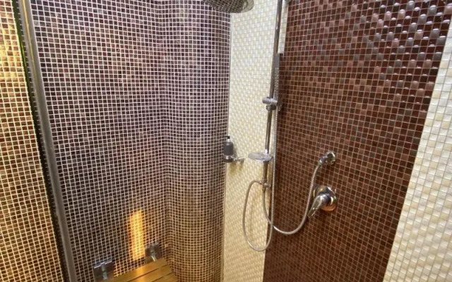 The Red Bricks Hotel