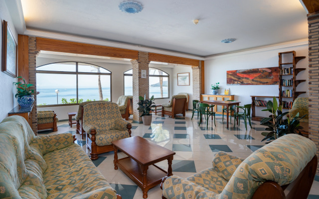 Hotel Vistamar