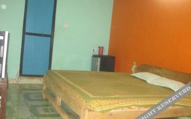 Subhash Guest House