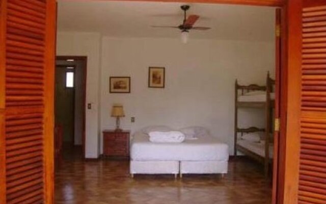 Recanto dos Poneis Hotel