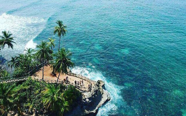 Cabinas Manzanillo Caribe Sur CR