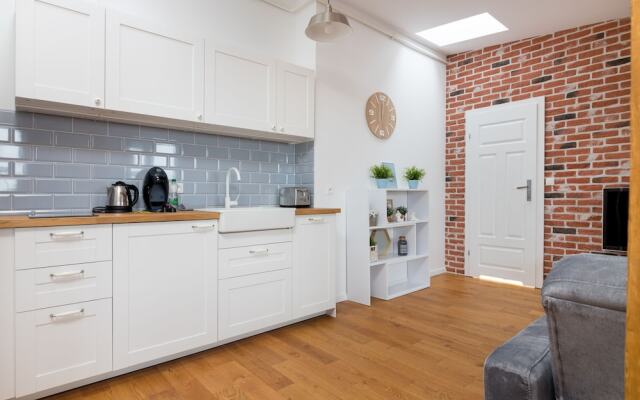 Metro Szwedzka Apartment