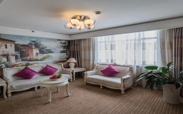 Haiwaihai International Hotel