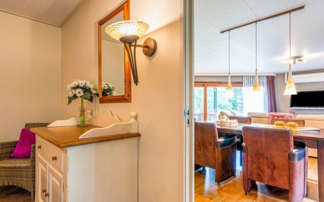 Sun Kissed Bungalow in Uden with Sauna, Hot Tub, Terrace