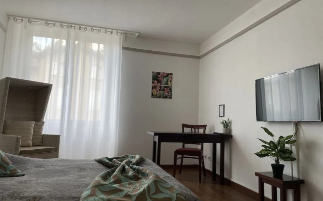 L'Embleme Boutique Hotel