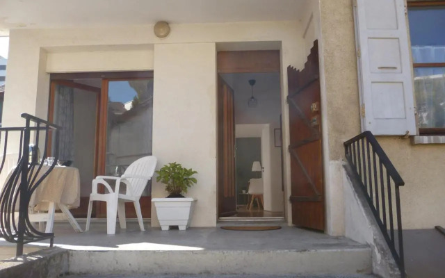 4 Clarence app avec parking Hyper centre Thonon