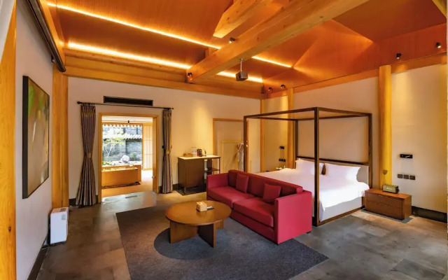 YiPiao Courtyard Hot Spring Resort Xiaotangshan Beijing