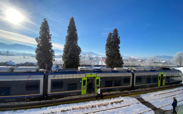 BRIBANO HOSTEL & bike sharing-workers and tourists hospitality
