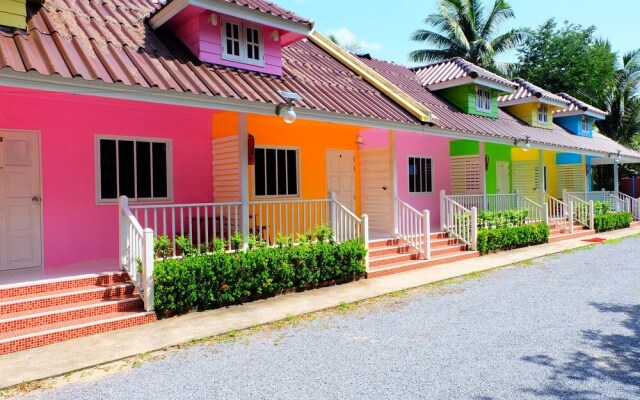 Colour Beach Resort