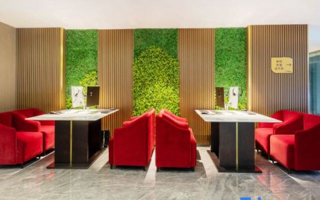 Xi Yatu International Hotel (Jieyang High-speed Railway Station)