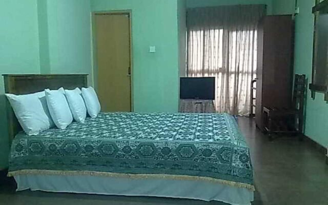 Weligama Holiday Inn