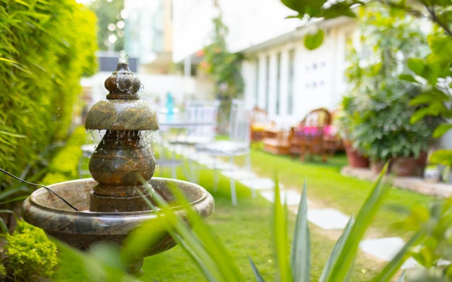 Zest-A Boutique Hotel