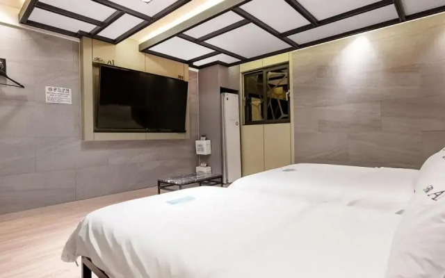 A1 Hotel Yeongildae