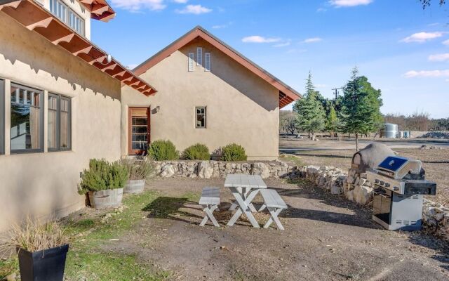 Harmony Over The Hill