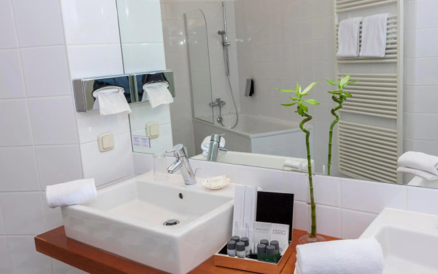 Hotel Dieksee - Collection by Ligula