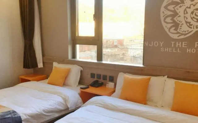 Shell Beijing Miyun District Reservoir Sunshine Ho