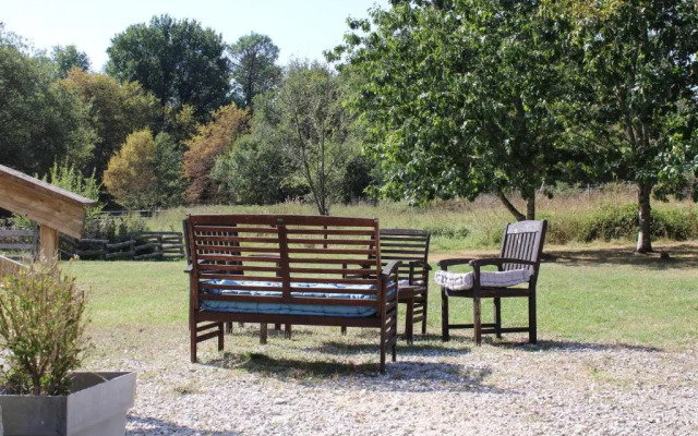 Le Petit Chateau Servanches