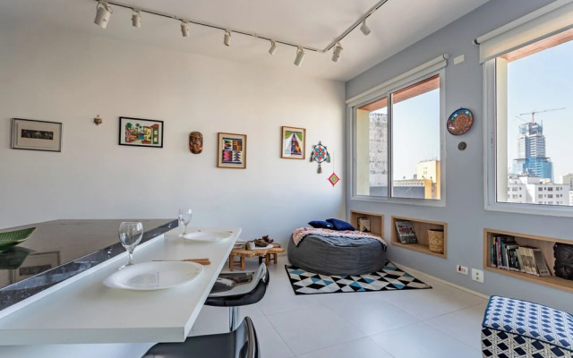 Spacious Apartment in the Heart of SP - Brj143