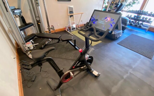 #205 Vail International