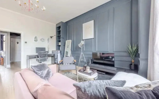 Sophisticated 1BD Flat Near Clapham