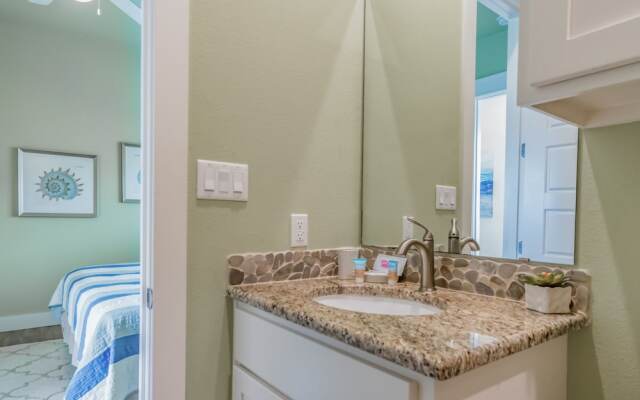 Bella Mar 69 by RedAwning