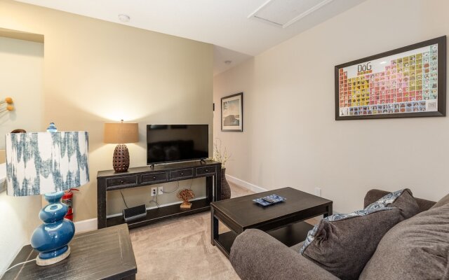 Festival Disney Oasis by VillaDirect