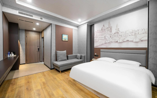 Rezen Brook Hotel (Shanghai Caolu Minlei Road Subway Station)