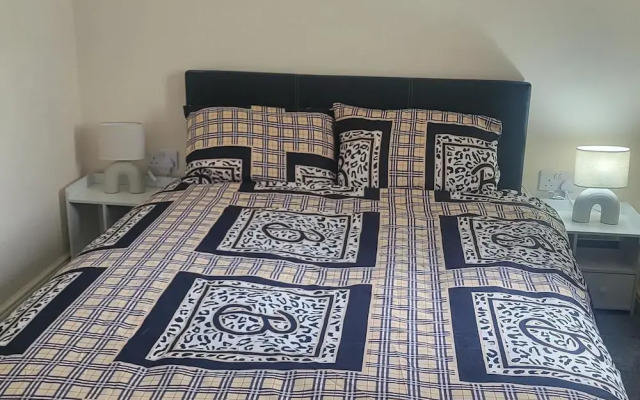 Bolton-2bedroom-2bathroom-parking