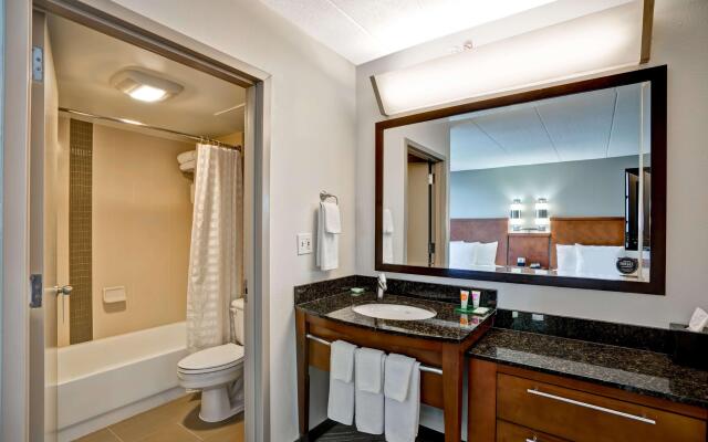 Hyatt Place Baltimore/BWI Airport